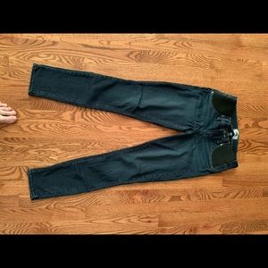 Paige maternity skinny jeans size 26